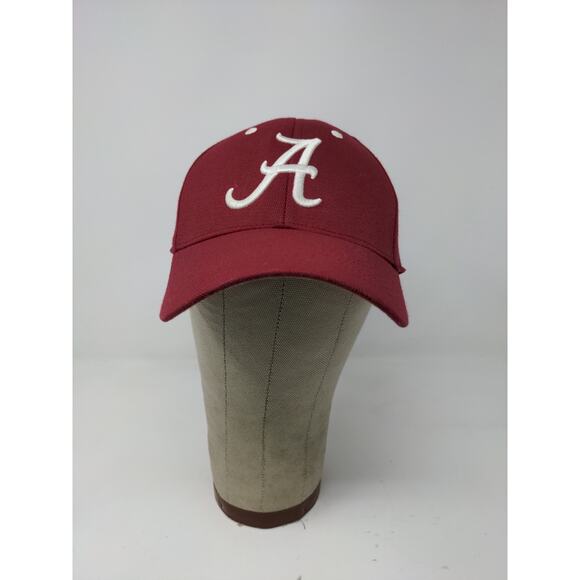 Top of the World Alabama Crimson Tide One Fit Hat Embroidered Logo Red - Picture 2 of 11